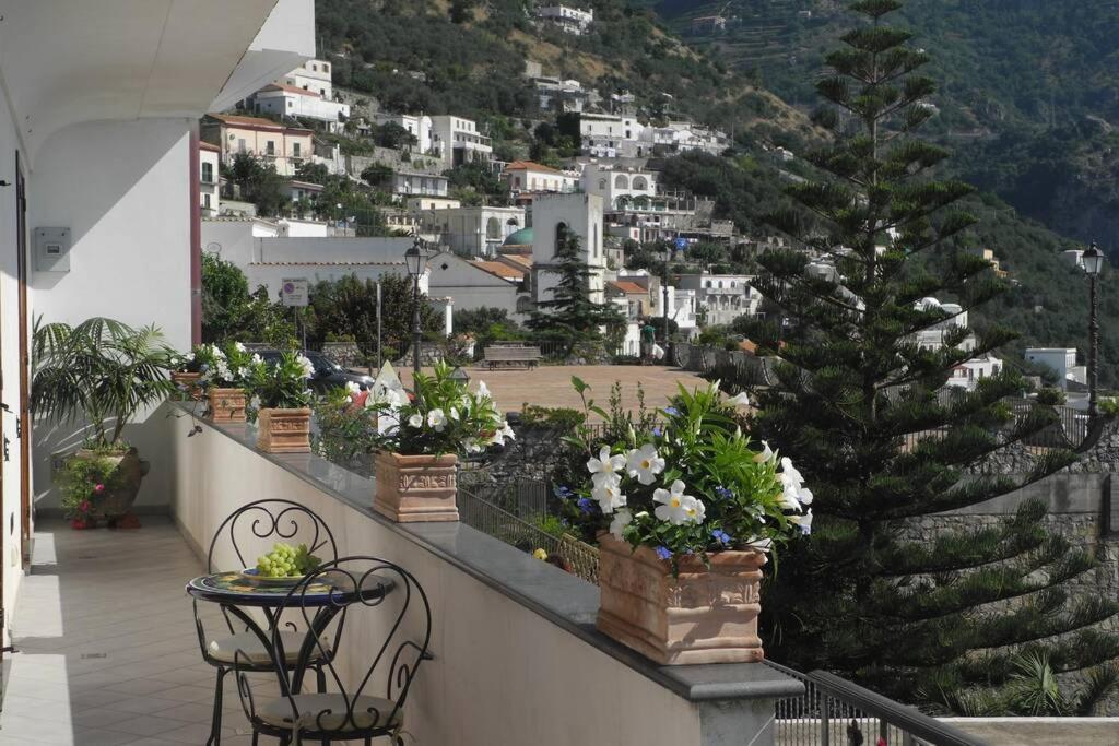 Blumavy Villa Praiano Exterior foto